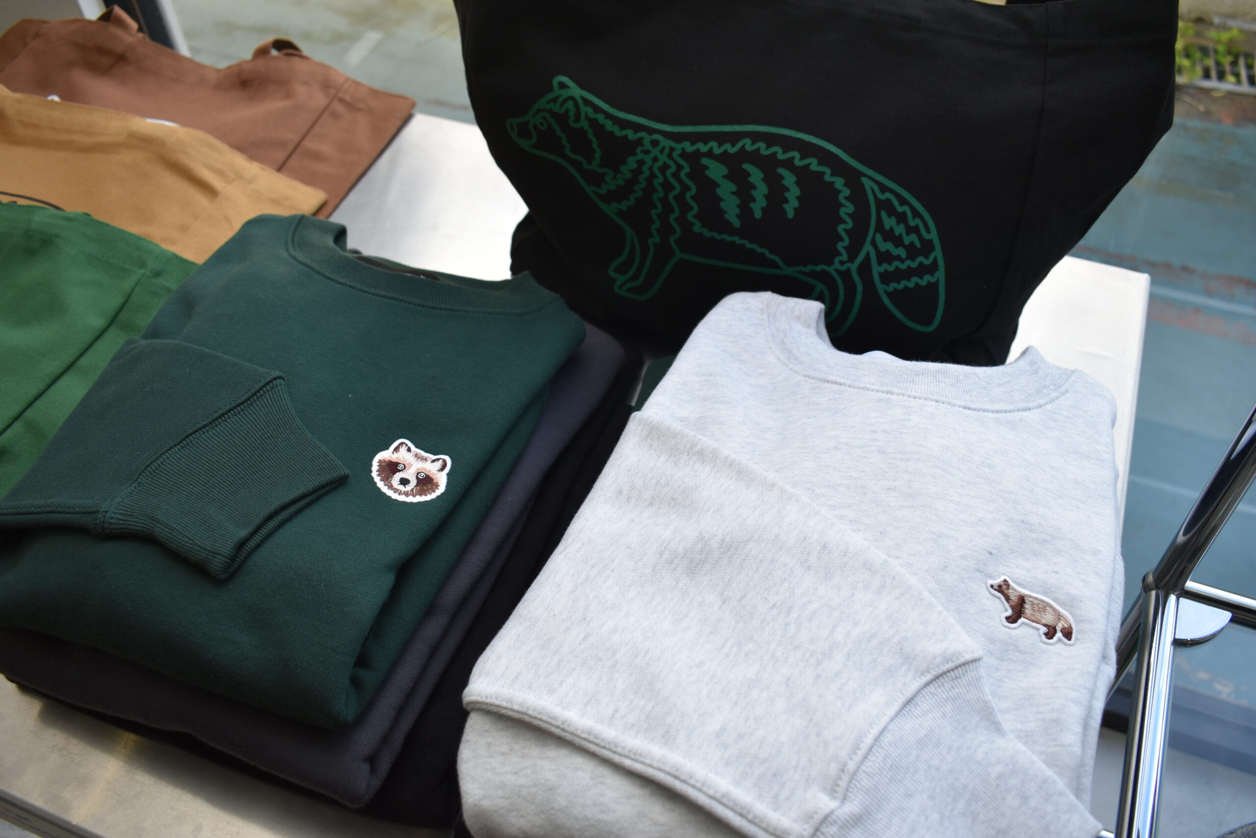 ワカモノコラム］タヌキをモチーフに多摩市発のブランドを  